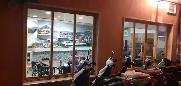 Bar moskit.