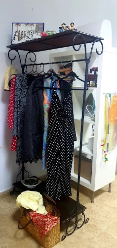 Rosane Atelier (Costura y Arreglo de Ropa) - Benijofar