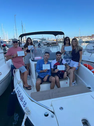 Escuela Náutica Easy Sailing - Campello
