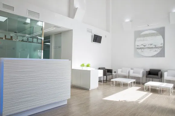 Clinica Dental Pilar Barquero