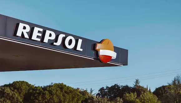 Estación de Servicio Repsol