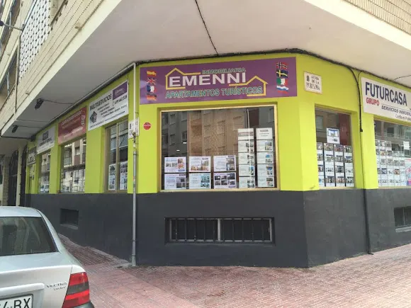 Emenni Costa Blanca Inmobiliaria en Torrevieja - Alquiler vacacional y Ventas