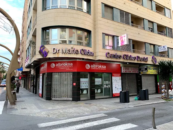 CLINICA DENTAL Dr: MARIO OLIDEN RODRIGUEZ