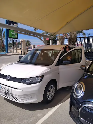 KeyGo Rent - Alicante Aeropuerto