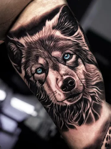 Seven Team Tattoo Studio - Benidorm