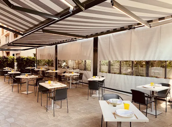 La terraza de la pescadería - Elche