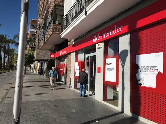 Banco Santander - Smart Red - Torrevieja