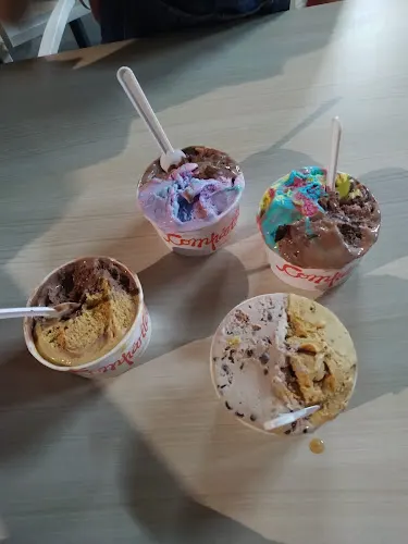 Heladería Los Caballitos