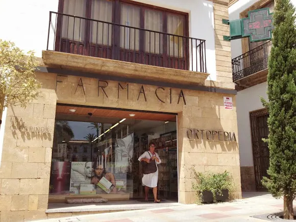 Farmacia Espinós - Jávea
