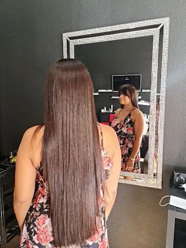 Peluquería & Estética Saimar Terán