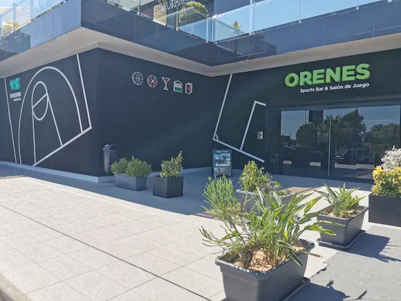 Orenes Sports Bar & Salón de Juego - Torrevieja