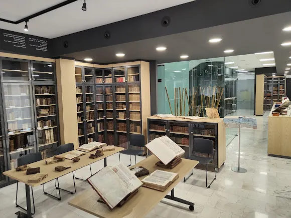 Biblioteca de los Libros Felices - Alicante