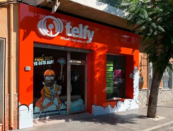 Telfy Cox