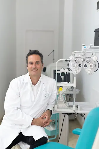 Dr José Ignacio Valls, Oftalmólogo - Alicante