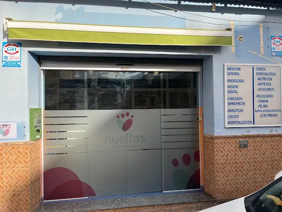 Clínica Veterinaria Huellas, Pinoso - Pinos (el)/Pinoso