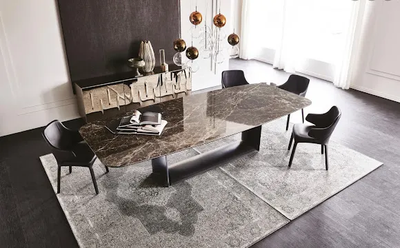 Valentín Sánchez Showroom