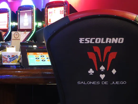 Salón de Juego Calderón 41 - Alicante
