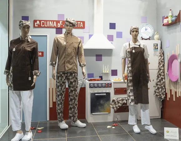 Juanita Calzado y Vestuario Laboral - Elche