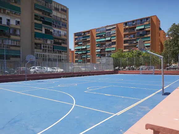 Campo polideportivo Princesa Mercedes - Alicante