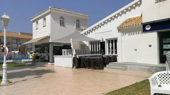 Shumara Coctelklub - Bar en Orihuela
