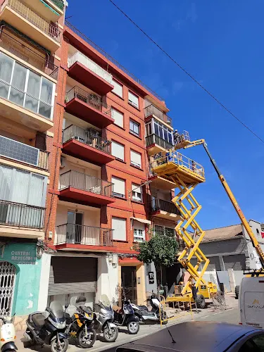 GAVILÀ REHABILITACIÓN DE FACHADAS, OBRAS Y SERVICIOS