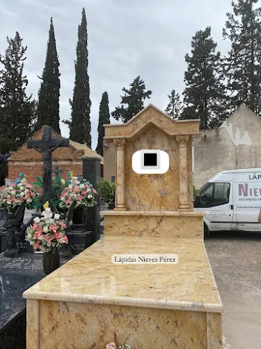 Lápidas Nieves Pérez - Orihuela