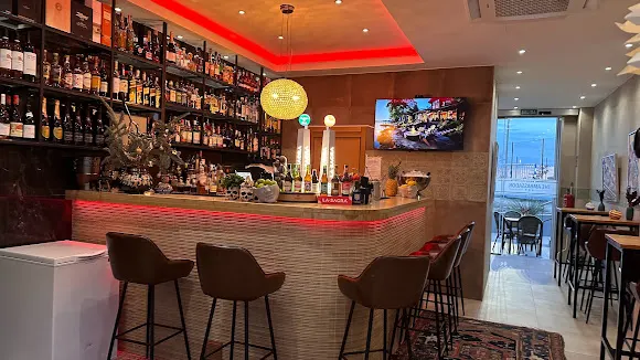 The ambassador cocktails and Bar - Torrevieja
