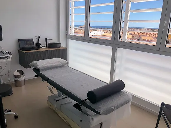Clínica Escudero Osteopatía y Fisioterapia avanzada - La Zenia