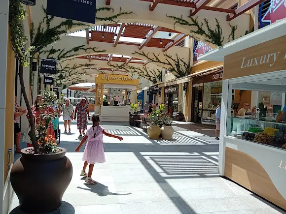 Centro Comercial Zenia Mar