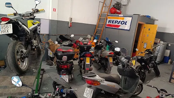 Gorila Motoshop Taller - Torrevieja