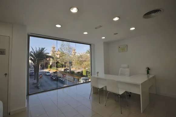 Novarices. Dra. Magaly Anaya- Cirujana Vascular- Varicose Veins Clinic - Torrevieja
