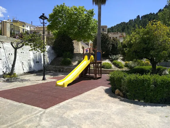 Glorieta Enric Valor - Penaguila