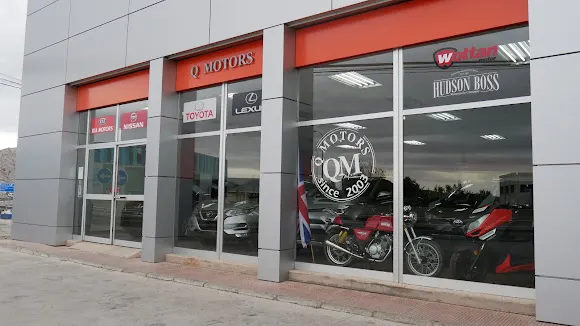 Q MOTORS Automóviles y Motocicletas