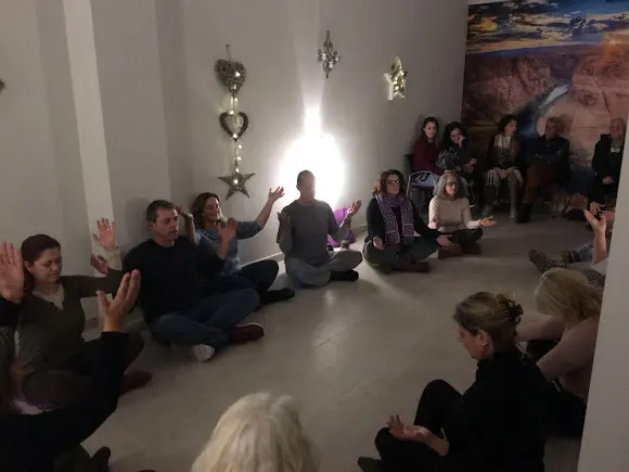 SEN Masaje Reiki Coaching Hipnoterapia Liberación Somática del Trauma Chamanismo - Campello