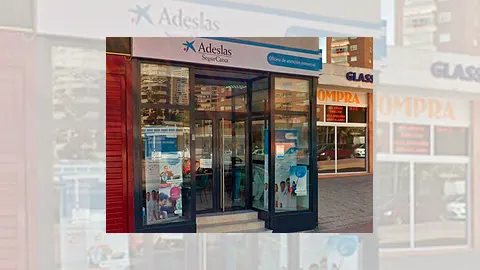 Adeslas Seguros (Mª Concepción Baza) - Benidorm