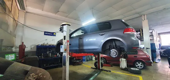 Auto Motor Sánchez S L - Sax