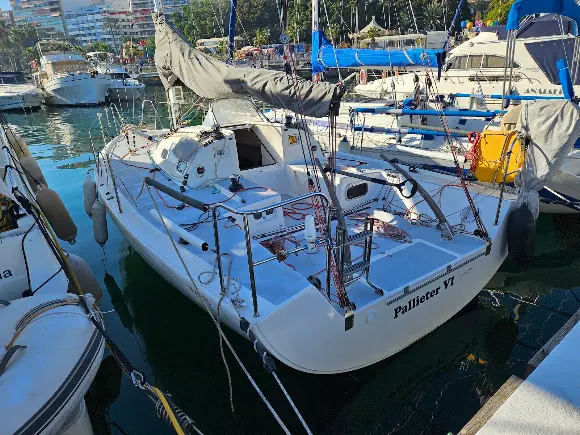 Hollerboats, S.L. Yacht Sales & Services