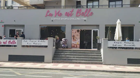 La Vie est Belle - Campello