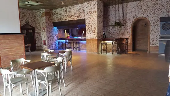 En Petit Comite - Alicante