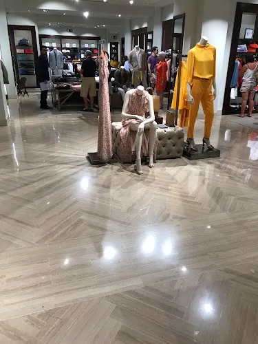 Massimo Dutti