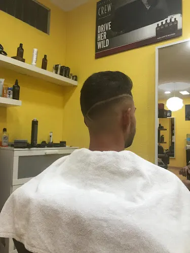 Peluquería de caballeros Andrés Burillo - Alicante