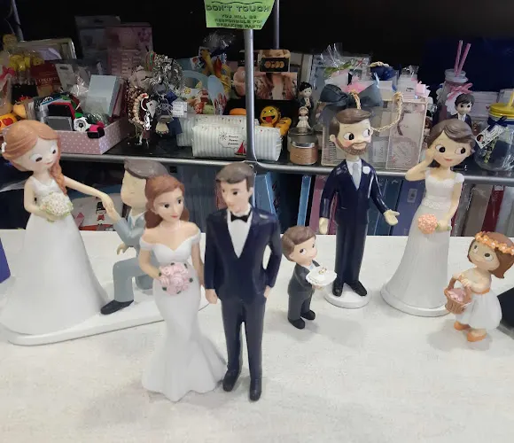LUCEROS 18 Papeleria.Encuadernacion.Regalo, Eventos COMUNIÓN, BAUTIZO, BODA ALICANTE - Alicante