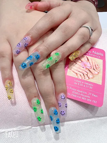 Li centro de uñas. Li nails professional