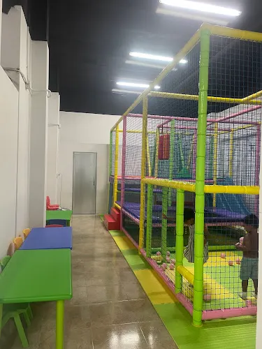 Pequeños Traviesos Sala Privada - Alicante