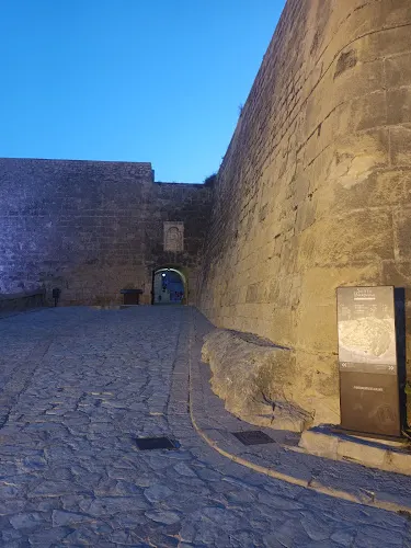 Patio de Armas - Alicante