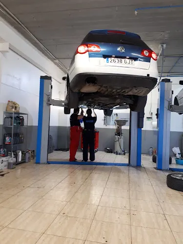 TALLERES I.KO CARS - Denia