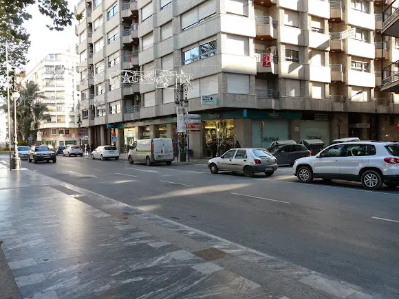 CLINICA MARVAL - Orihuela