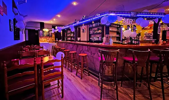 Bar de tapas | BOCADITOS 2.0 | Discopub - Torrevieja