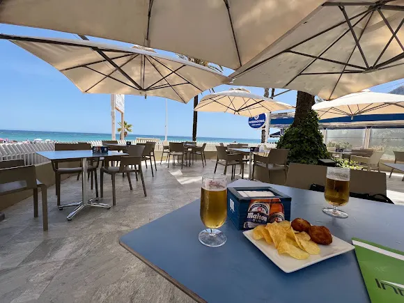BAR•RESTAURANTE BUFFET AGUAMARINA. - Calpe