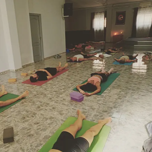 Yoga María. Om Tare. - Alicante